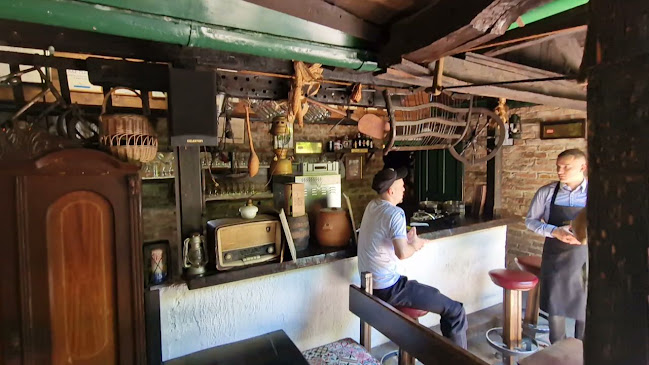 Opinii despre Restoran i pizzeria Uno în Slavonski Brod - Gastronomija i ugostiteljstvo