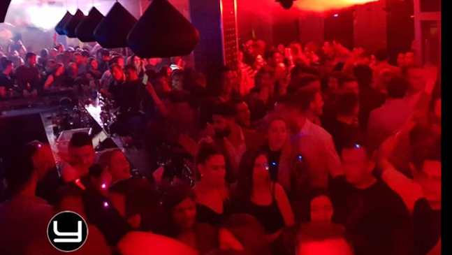 Yachting Bar & Caffe