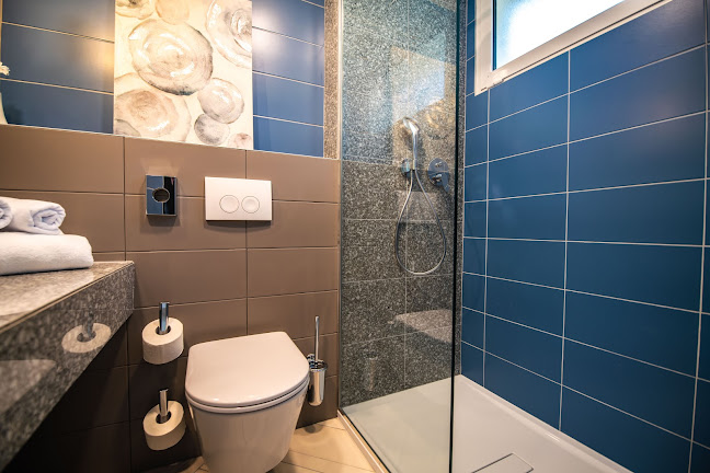 Opinii despre Arena Verudela Beach Apartments în Pula - Gastronomija i ugostiteljstvo