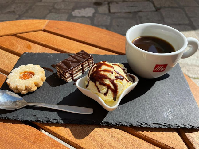 Troubadour Jazz Brasserie