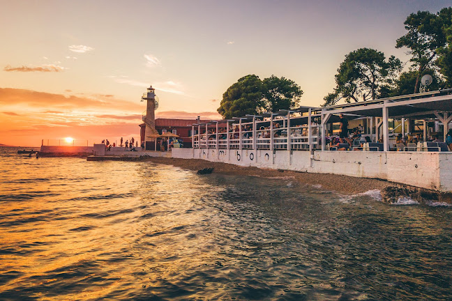 Beach & Cocktail Bar Bamboo