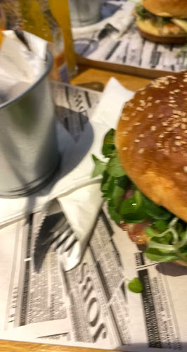 Opinii despre Burgers & more în Zadar - Gastronomija i ugostiteljstvo