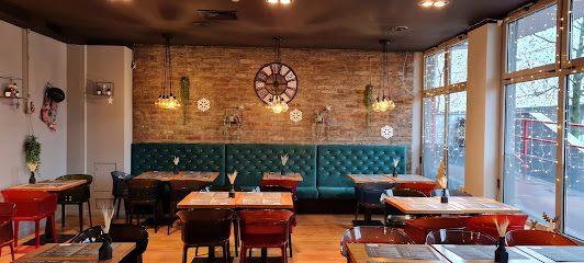 Spizza dining & drinks