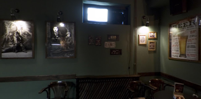 Opinii despre Rock Caffe "Enigma" în Zagreb - Gastronomija i ugostiteljstvo