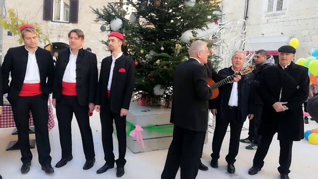 Opinii despre Tinel Split în Split - Gastronomija i ugostiteljstvo