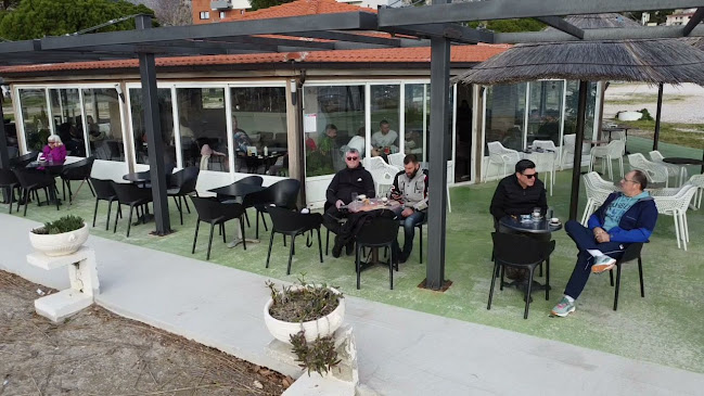 Opinii despre Cocktail bar "Dal Mare" în Omiš - Gastronomija i ugostiteljstvo