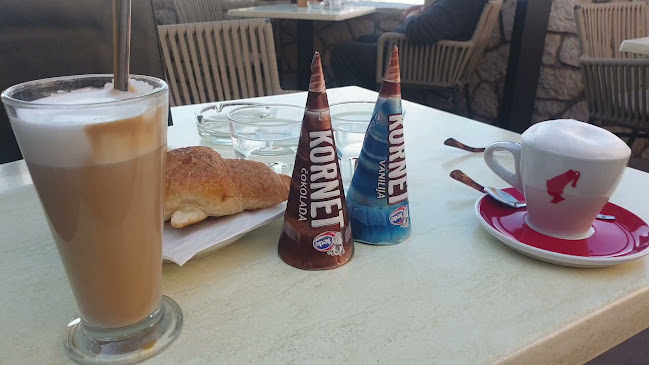 Opinii despre Caffe & snack bar RUŽMARIN în Lun - Gastronomija i ugostiteljstvo
