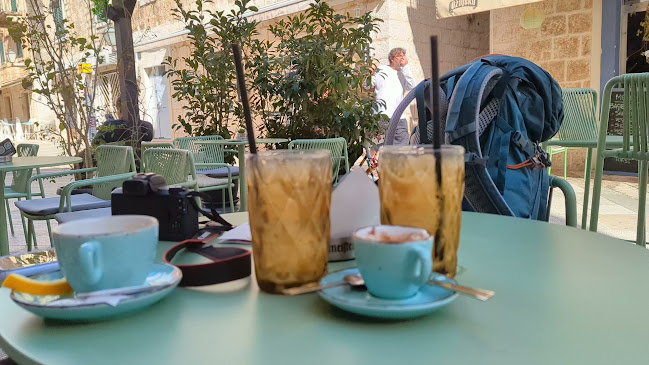 Opinii despre Smile Bar în Makarska - Gastronomija i ugostiteljstvo