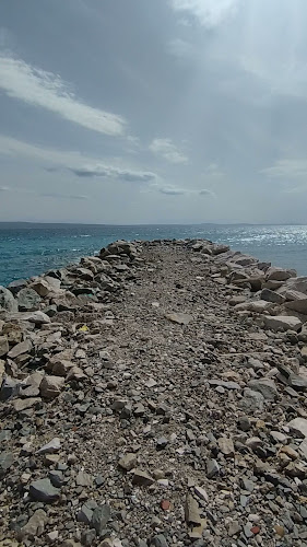 Cesta Svetog Martina 184, 21312, Podstrana