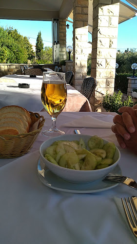 Opinii despre Restaurant Iva în Barbat na Rabu - Gastronomija i ugostiteljstvo