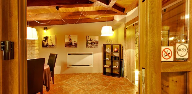 Barba Danilo's Wine, Aperitifs & Istrian Snacks