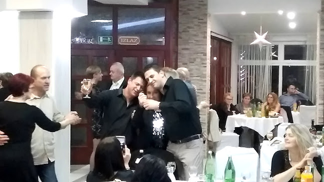 Opinii despre Restoran Becić în Petrakovo Brdo - Gastronomija i ugostiteljstvo