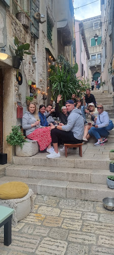 Cocktail Bar Limbo - Gastronomija i ugostiteljstvo