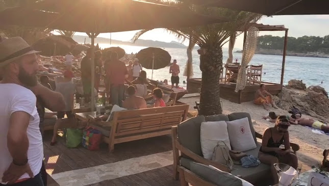 Opinii despre Coral Beach Club în Dubrovnik - Gastronomija i ugostiteljstvo