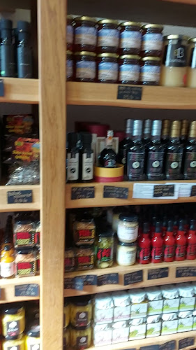 Opinii despre GLIGORA CHEESE BAR în Kolan - Gastronomija i ugostiteljstvo