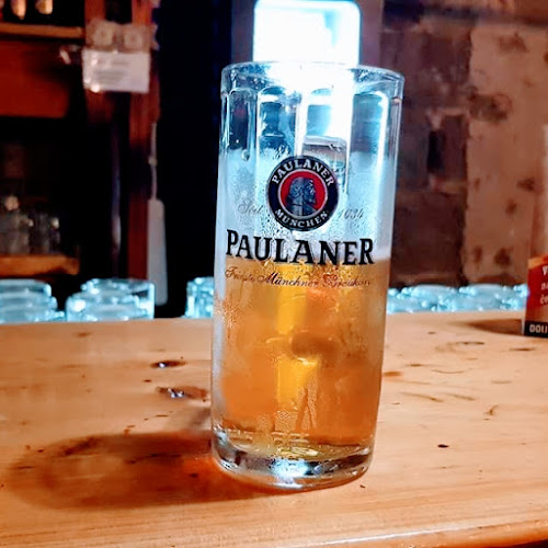 Opinii despre Pub V Magazin grill & beer house în Pag - Gastronomija i ugostiteljstvo