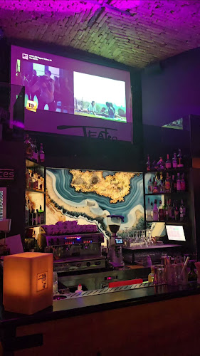 Opinii despre Teatro Lounge Bar în Rijeka - Gastronomija i ugostiteljstvo