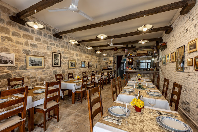 Konoba Otprilike Ovako - Split