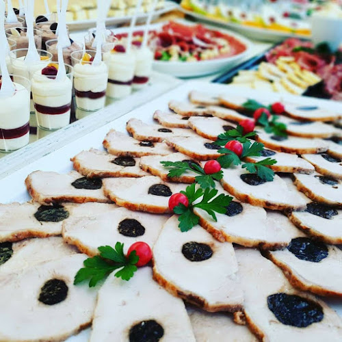 Opinii despre Restoran Lovački rog în Karlovac - Gastronomija i ugostiteljstvo