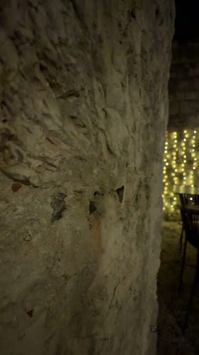 Ul. Petra Hektorovića 3, 21480, Vis