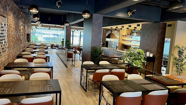 Baschiera - Gastronomija i ugostiteljstvo