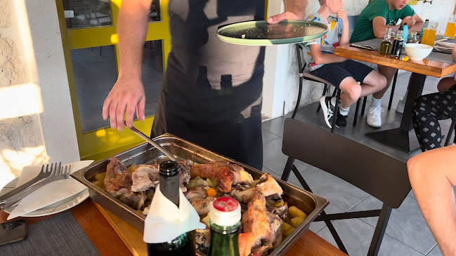 Opinii despre Konoba Gajeta în Milna - Gastronomija i ugostiteljstvo