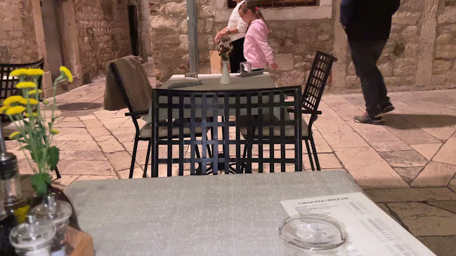 Opinii despre Konoba Korta în Split - Gastronomija i ugostiteljstvo