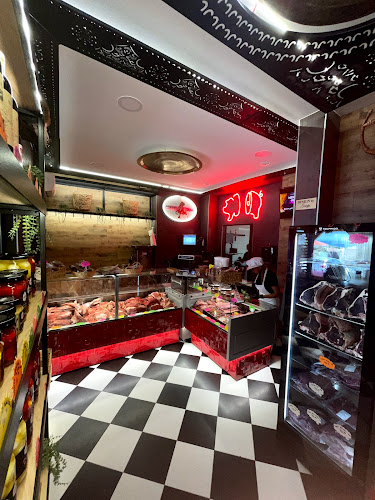 Ul. Vladimira Nazora 1B, 21300, Makarska