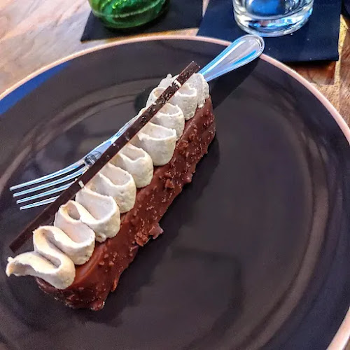 Craft Beer & Grill - Gastronomija i ugostiteljstvo