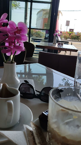 Riva 14, 51000, Rijeka