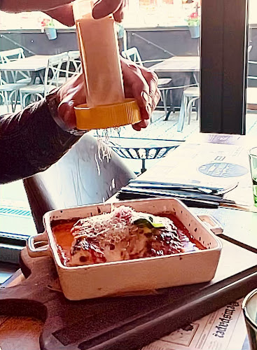 Ul. kralja Petra Svačića 16, 31000, Osijek