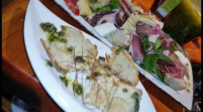 Opinii despre Gurme Tapas & Wine în Hvar - Gastronomija i ugostiteljstvo