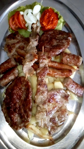 Restaurant Gromaca /Losinj-Cres/ lamb /Spanferkel /maialino - Gastronomija i ugostiteljstvo