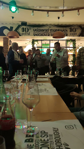 Comentarii opinii despre River pub