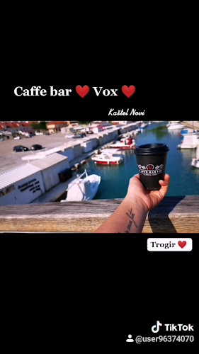 VOX caffe bar - Kaštel Novi