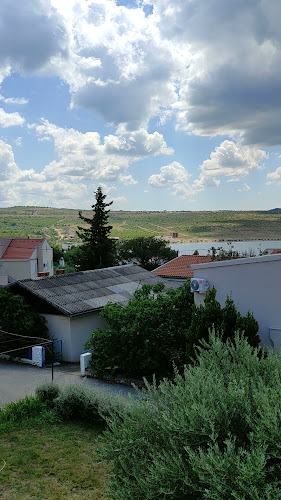 Opinii despre Restoran Bartol în Rovanjska - Gastronomija i ugostiteljstvo