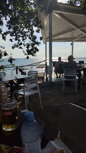 Comentarii opinii despre Macumba Beach Club & Grill