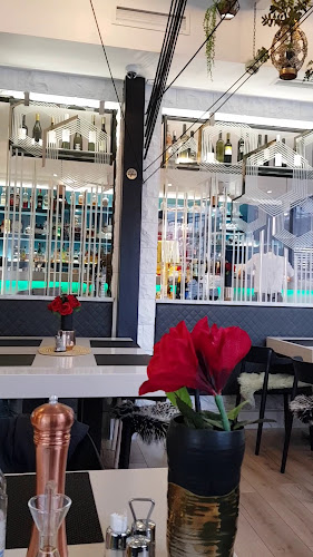 Opinii despre Ivo în Makarska - Gastronomija i ugostiteljstvo