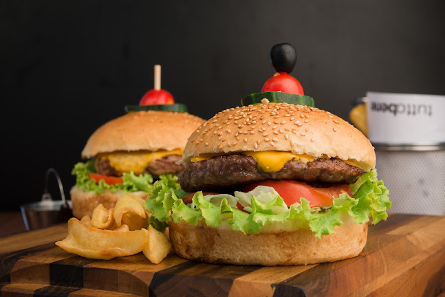 TuttoBene Pizzeria & Fast Food