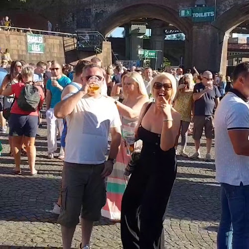 Beach Bar COOL - Gastronomija i ugostiteljstvo