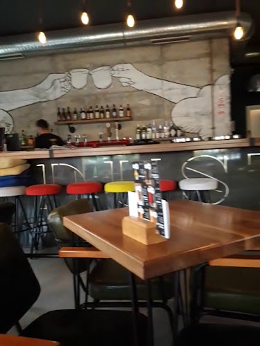 Opinii despre Industry concept bar în Zagreb - Gastronomija i ugostiteljstvo