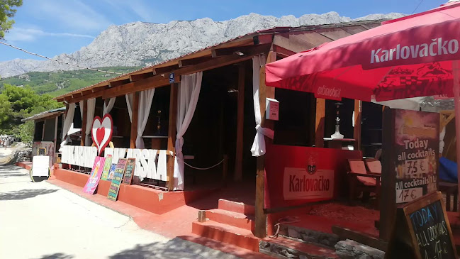 Opinii despre Makarano Bar în Makarska - Gastronomija i ugostiteljstvo