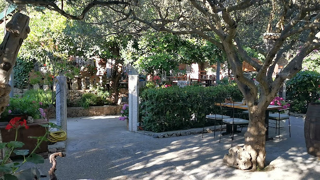 Opinii despre Mali Raj în Bol - Gastronomija i ugostiteljstvo