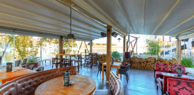 Harbor CookHouse & Club