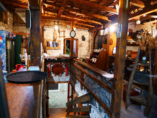 Tomahawk Steakhouse and Sushi Bar - Primošten