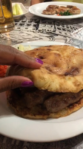 Opinii despre GRILL RESTORAN GALEB în Pula - Gastronomija i ugostiteljstvo