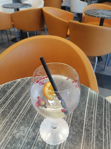 The 50th Law - caffe bar Zvijezda - Gastronomija i ugostiteljstvo