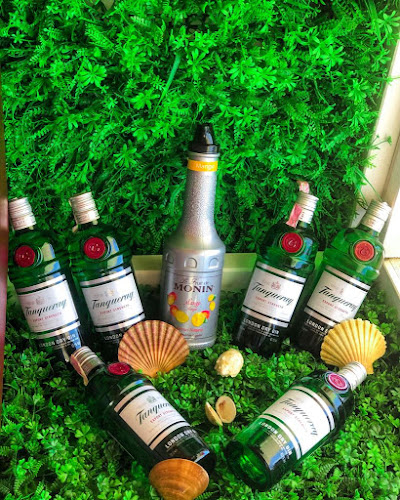 Caffe & Cocktail bar CresLand