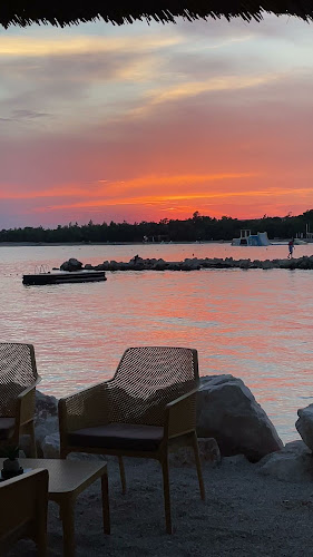Opinii despre Beach Bar 'Harpoon' în Šimuni - Gastronomija i ugostiteljstvo