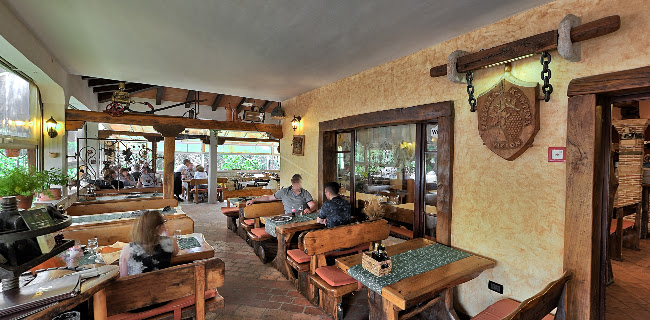 Bujska ul. 11, 52470, Petrovija